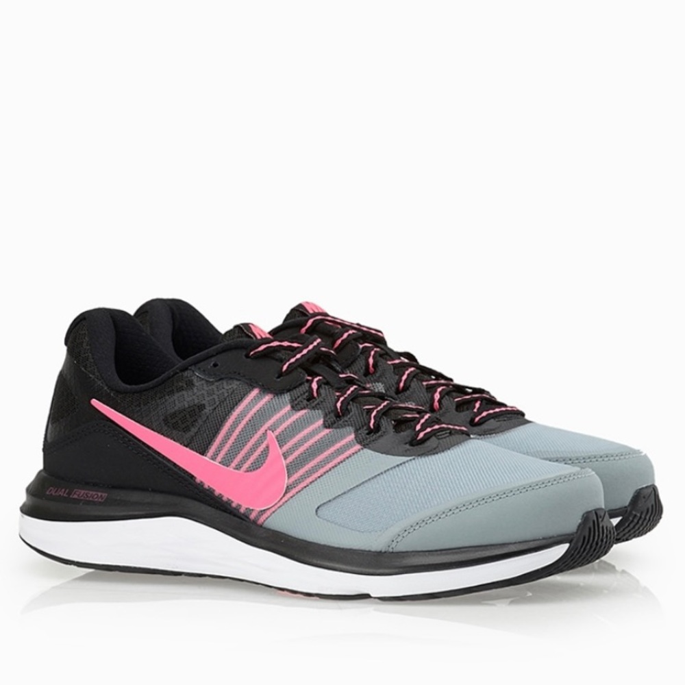 NIKE Dual Fusion X Running Shoe